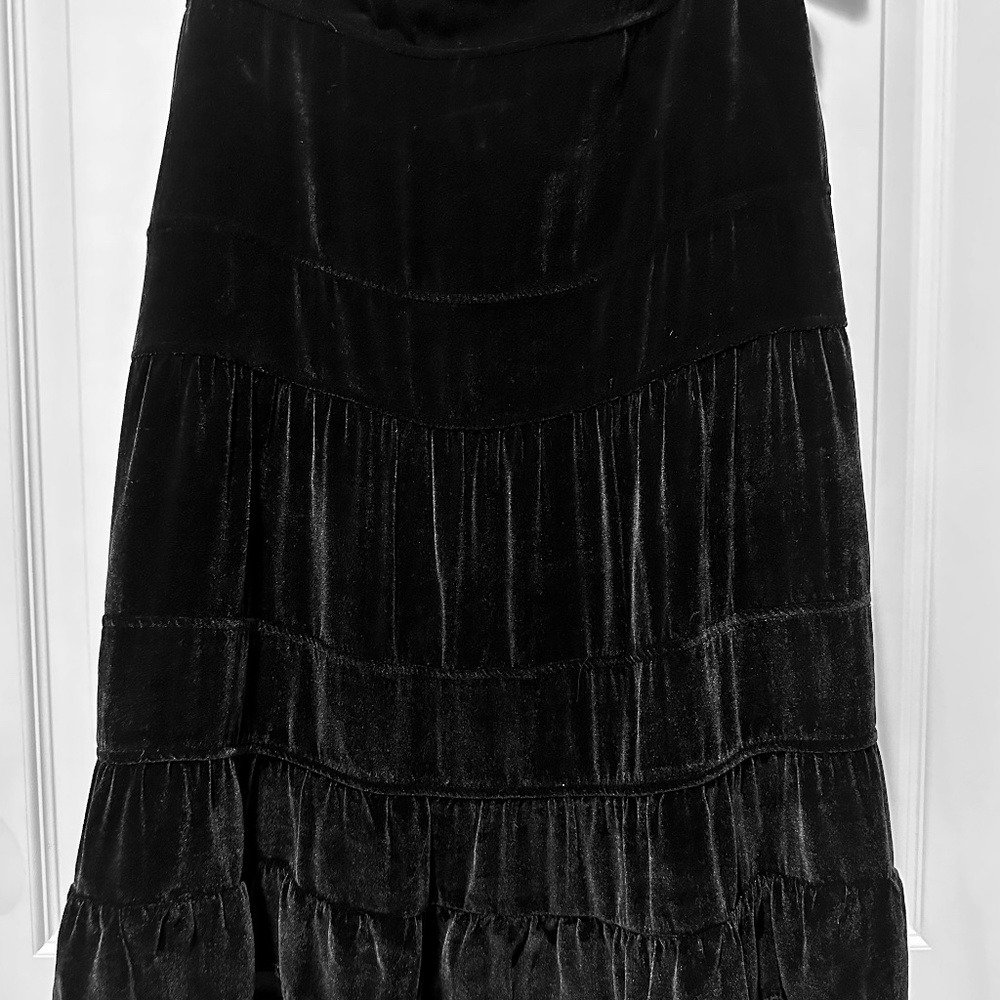 NWT BEAUTIFUL BANANA REPUBLIC BLACK VELVET TIERED RUFFLED A-LINE SKIRT SZ 4